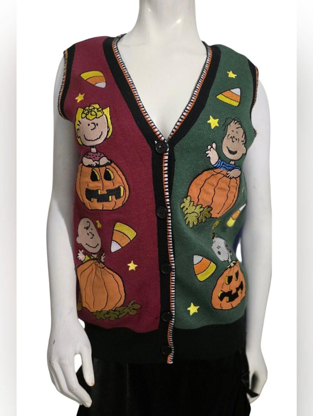 Box Lunch Peanuts Cardigan Vest Size Small NWT Unisex - Picture 2 of 15